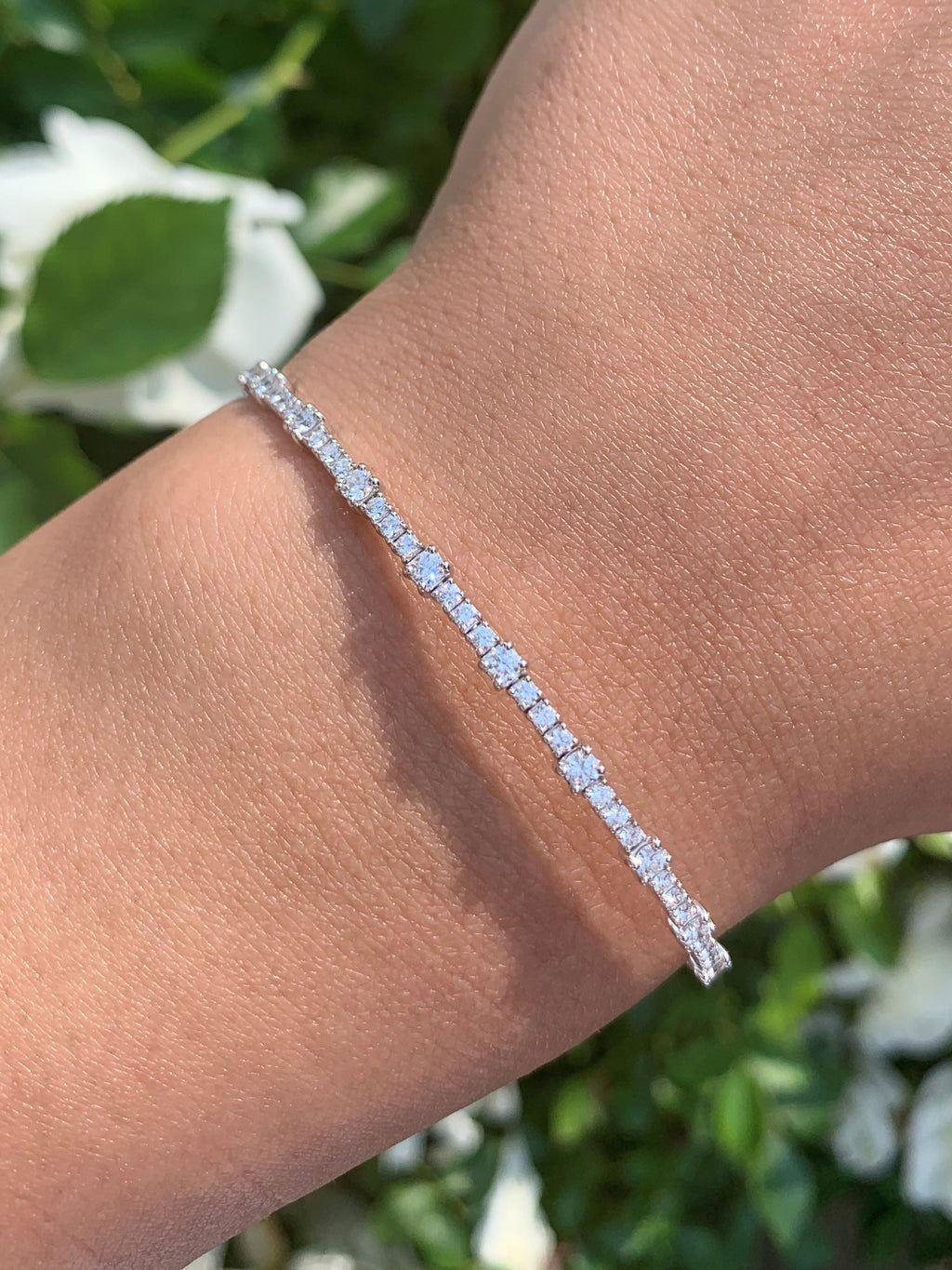 Diamond Station Flexible Bangle, 14K