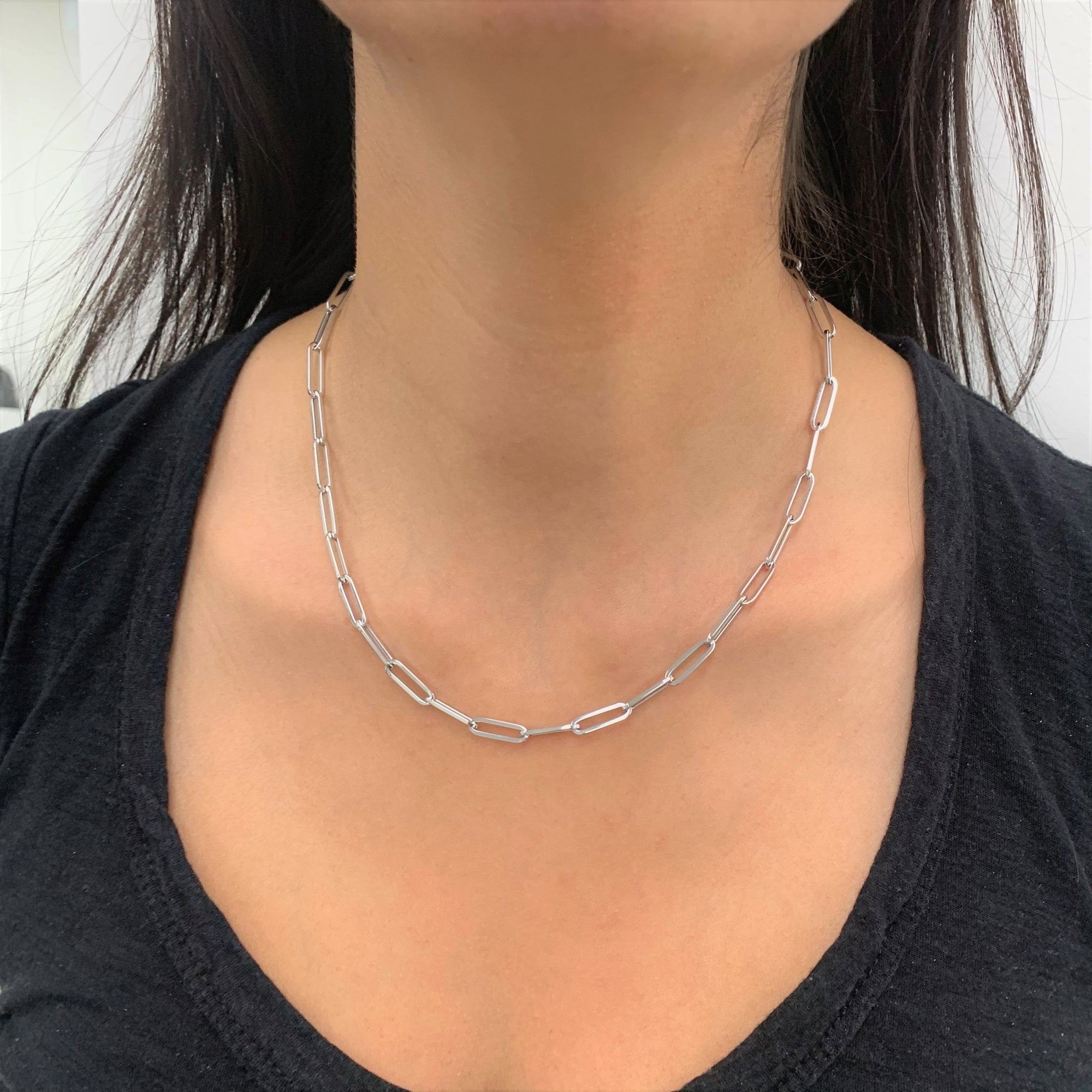 14k Gold Paperclip Link Necklace - Medium - white