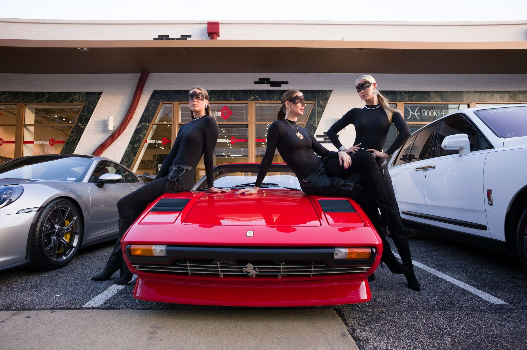 Inside a Chic Houston Night – PaperCity