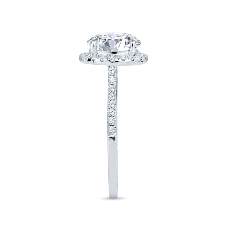 2.43 carat Round Brilliant Engagement Ring