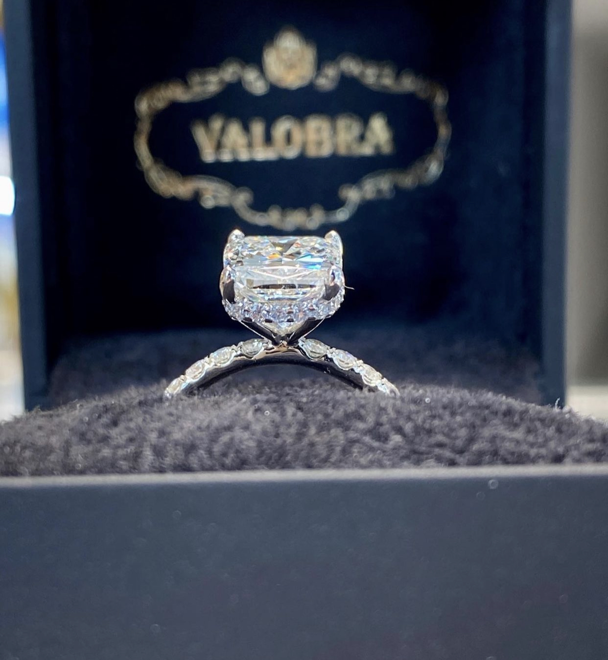 Diamond Engagement Rings in Houston