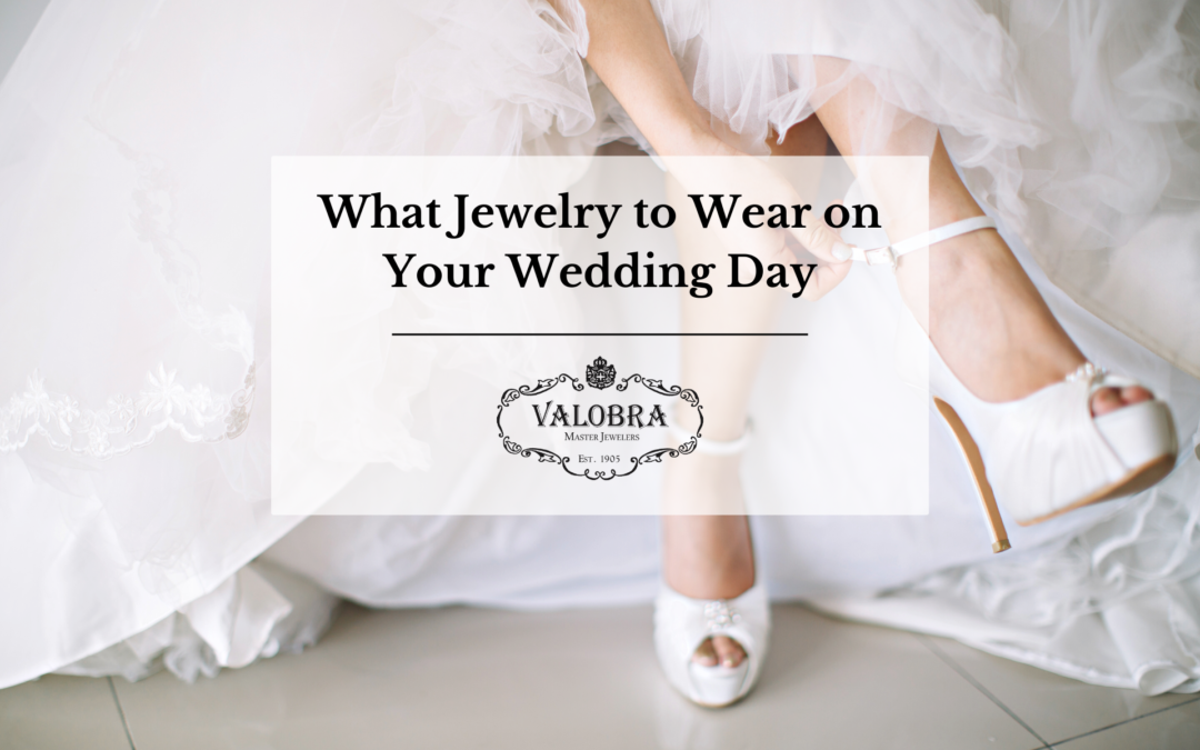 What Jewelry to Wear on Your Wedding Day